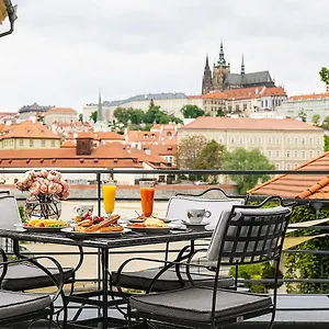 Hotel Four Seasons, Praga