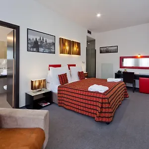 Prague Inn **** פראג
